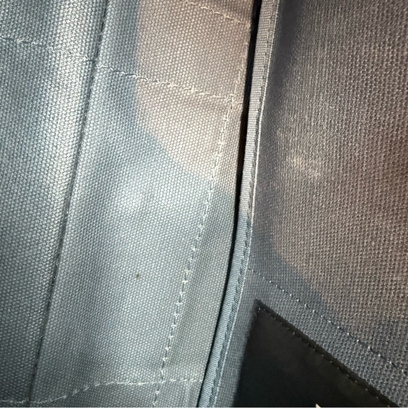 Marc Jacobs Medium Light Blue Tote Bag - Picture 10 of 16